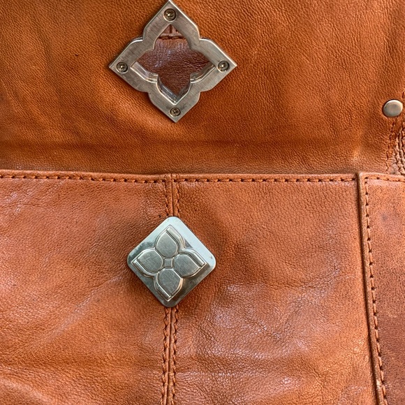 BCBG leather purse - Picture 4 of 9